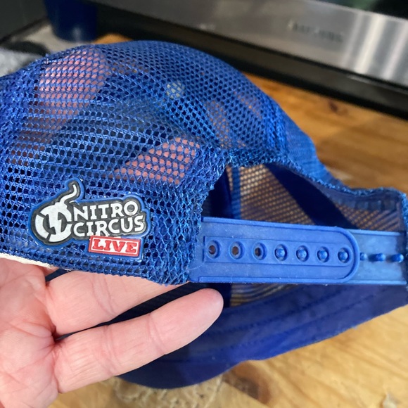 Bundle Vintage Nitro Circus Live T-Shirt and Matching Hat, Size XL - Picture 9 of 13